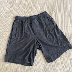 Lululemon Men’s pace Breaker Short 7” Lined